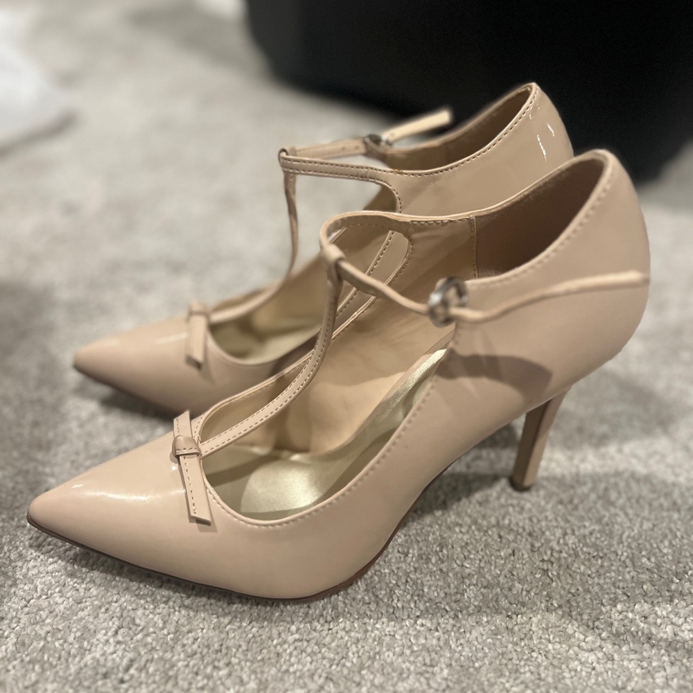 New! Elegant Beige Women's Heels